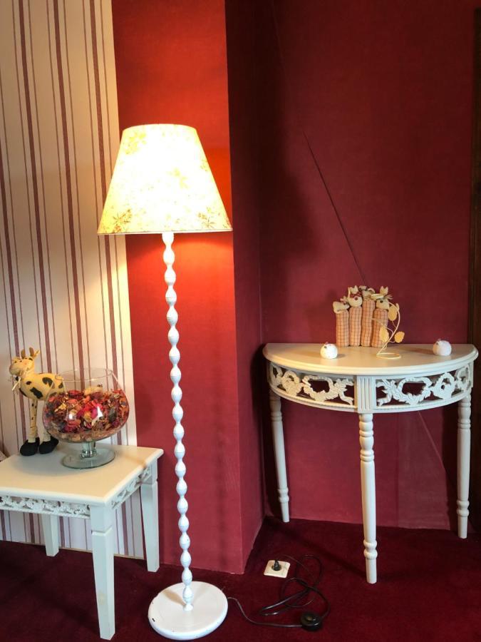 Chateau Les Tourelles Bertrix Luaran gambar